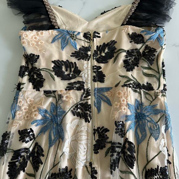 Lulus Cream Showstopper Embroidered Sequin Bodycon Midi Dress Size Small - Picture 9 of 12